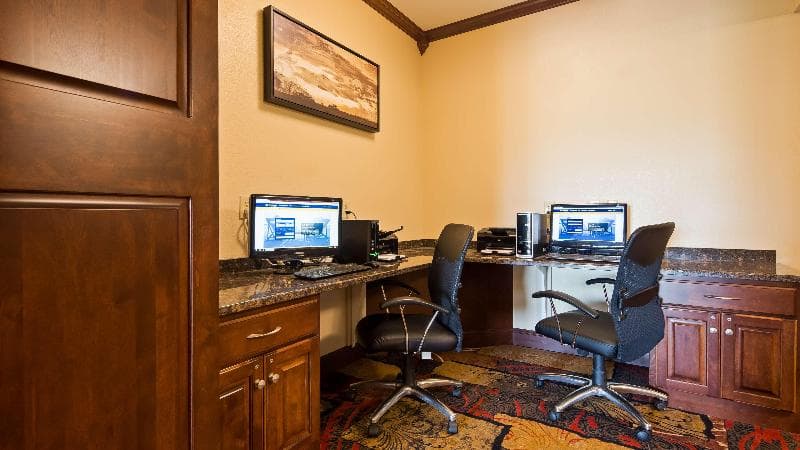 Best Western Plus Wausau-Rothschild Hotel photo 1