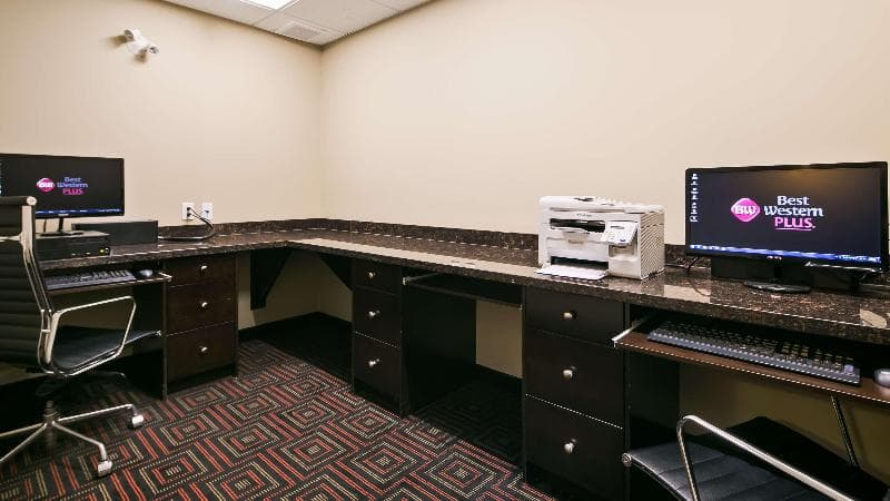 Best Western Plus Peace River Hotel & Suites main
