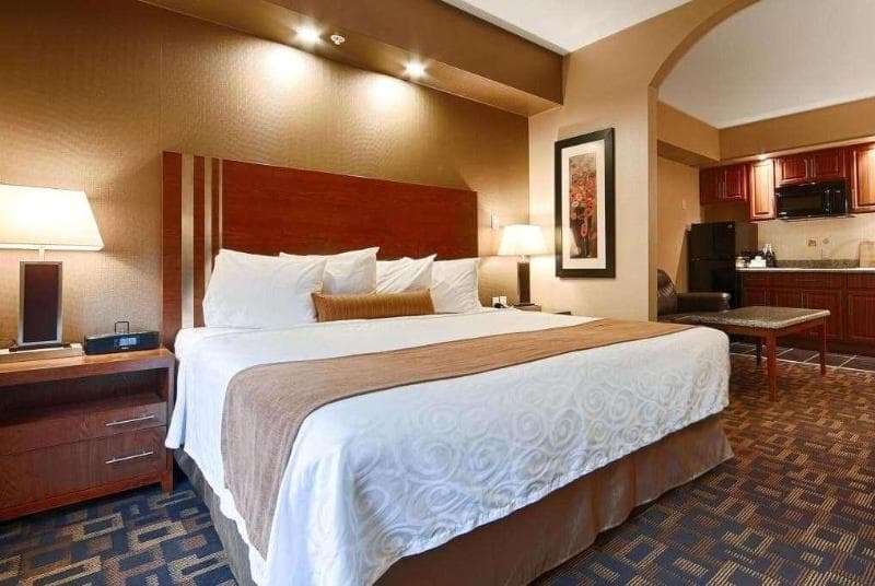 Days Inn By Wyndham Redwater 4