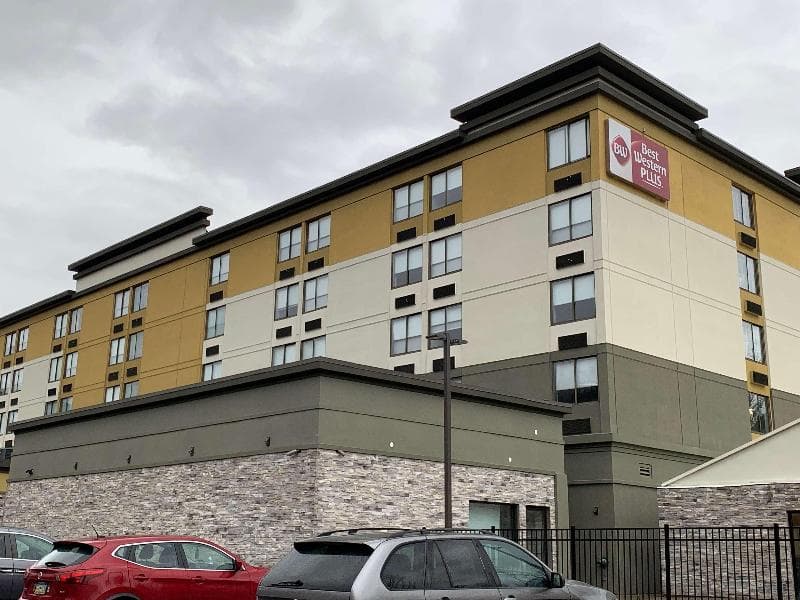 Best Western Plus Fort Saskatchewan Inn & Suites 2