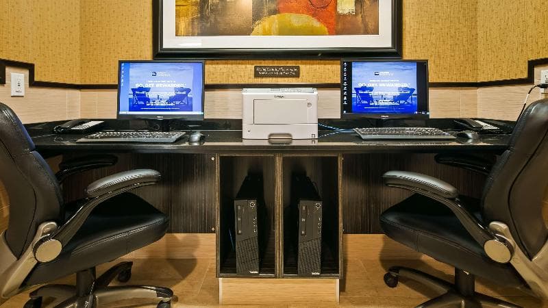 Best Western Plus Drayton Valley All Suites photo 1