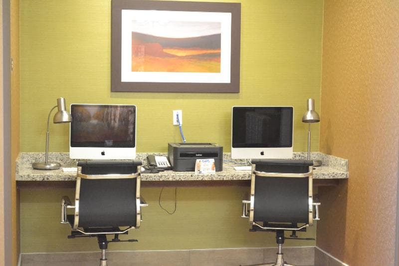 Best Western Plus Fergus Hotel 1