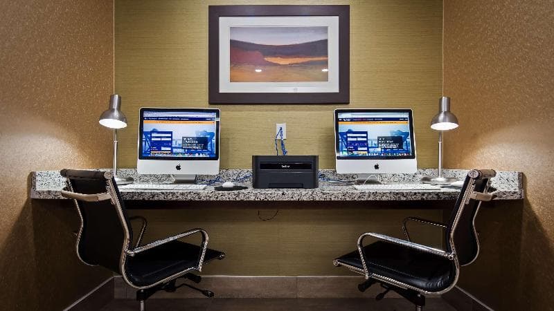 Best Western Plus Fergus Hotel 2