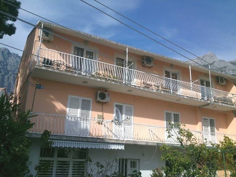 Apartments Jela 5