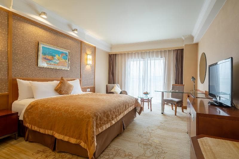 Qingdao Blue Horizon Hotel Huangdao main