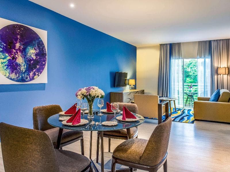 Mercure Kota Kinabalu City Centre 2