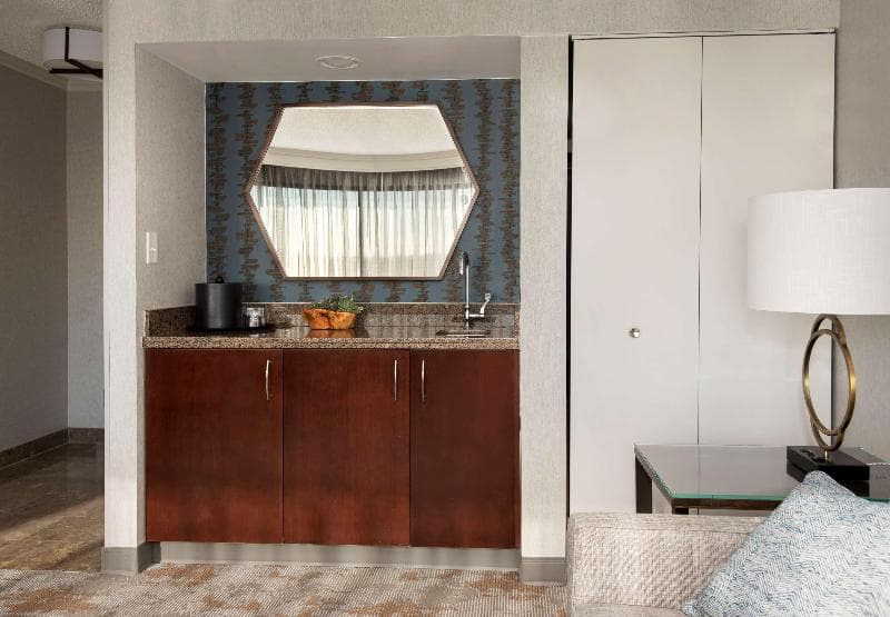 Embassy Suites by Hilton Bethesda Washington DC 5