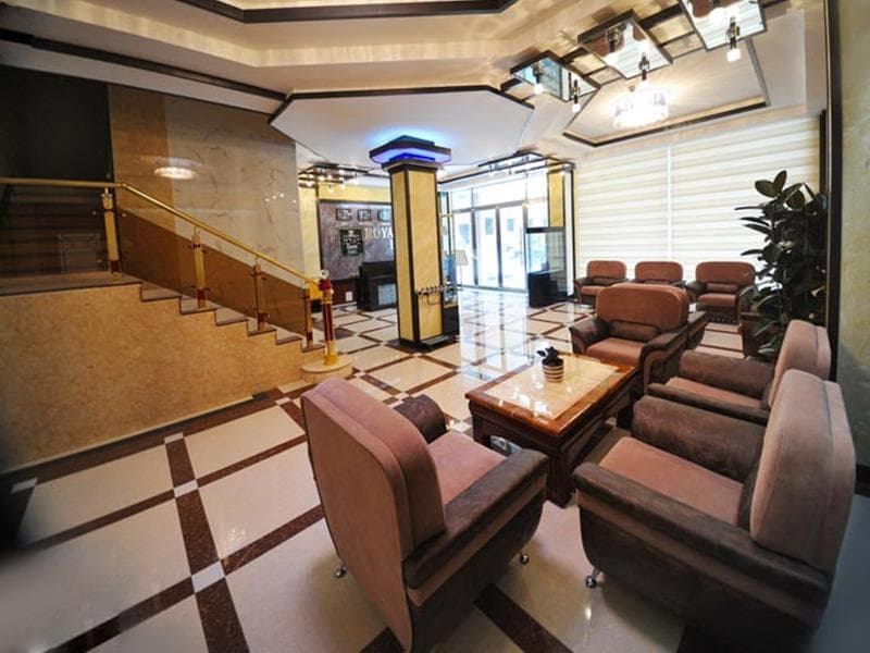 Royal Hotel 3