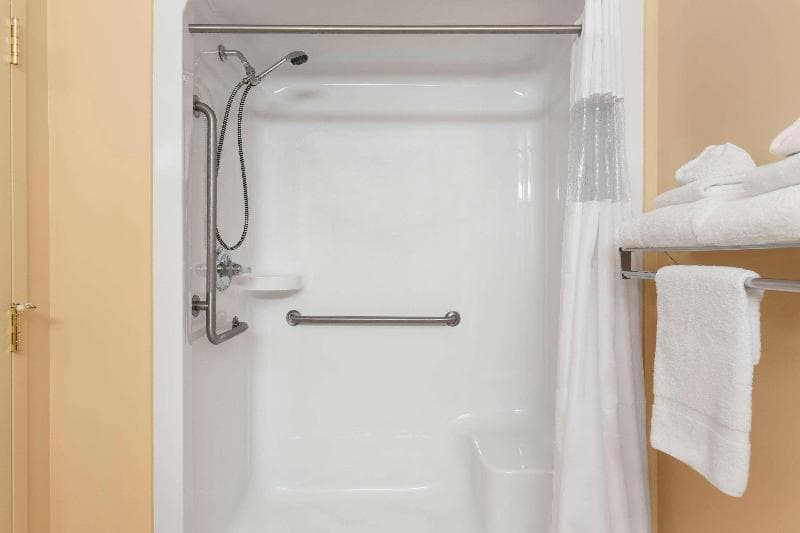 Days Inn By Wyndham Oromocto Conference Centre 4