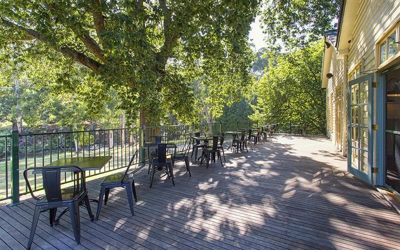 Oscars On The Yarra main