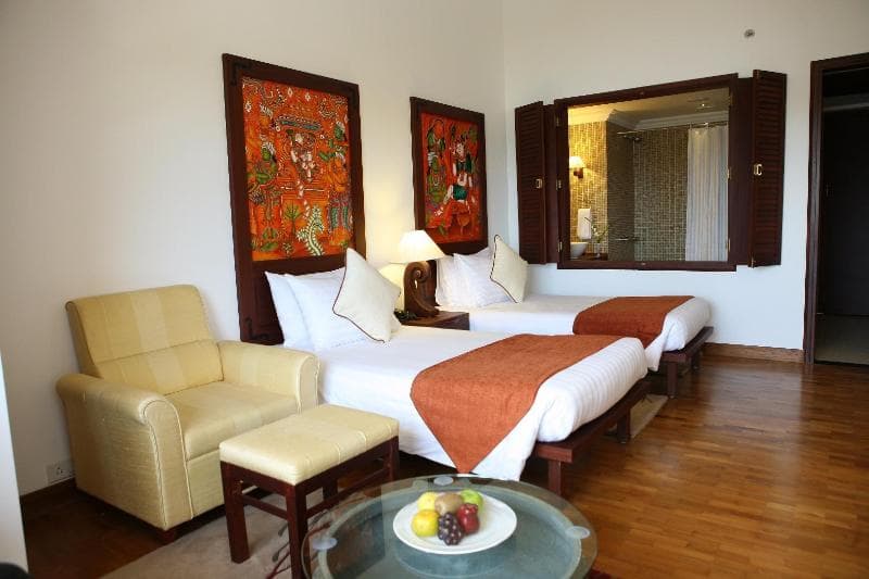 The Raviz Resort & Spa Ashtamudi main