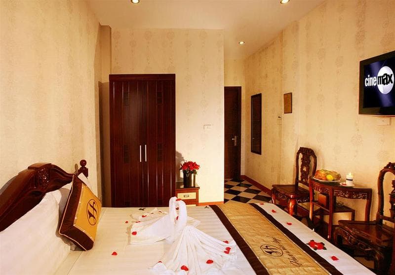 Centre Point Hanoi Hotel 3