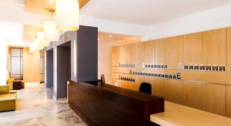 Hide Out Suites 4