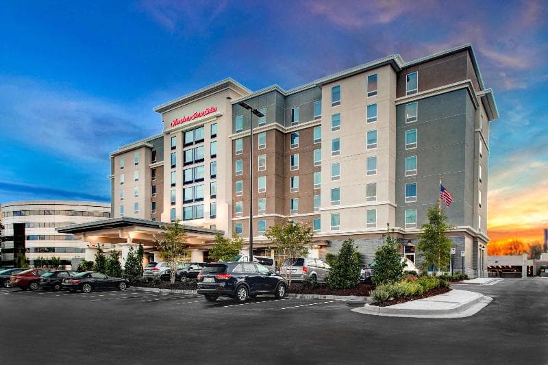 Hampton Inn & Suites by Hilton Atlanta Perimeter Dunwoody 1