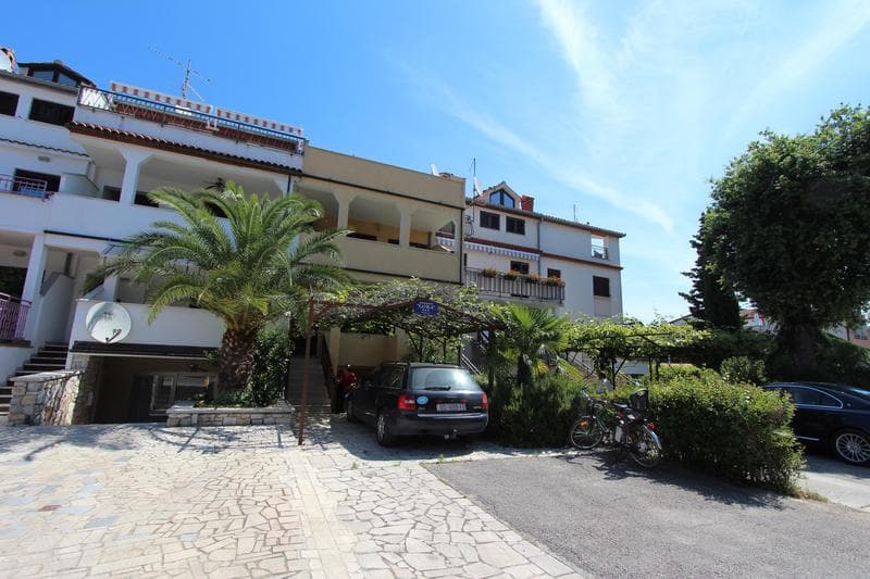 Apartments Lora photo 1