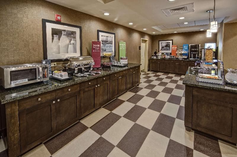Hampton Inn Indianola, Ms 4