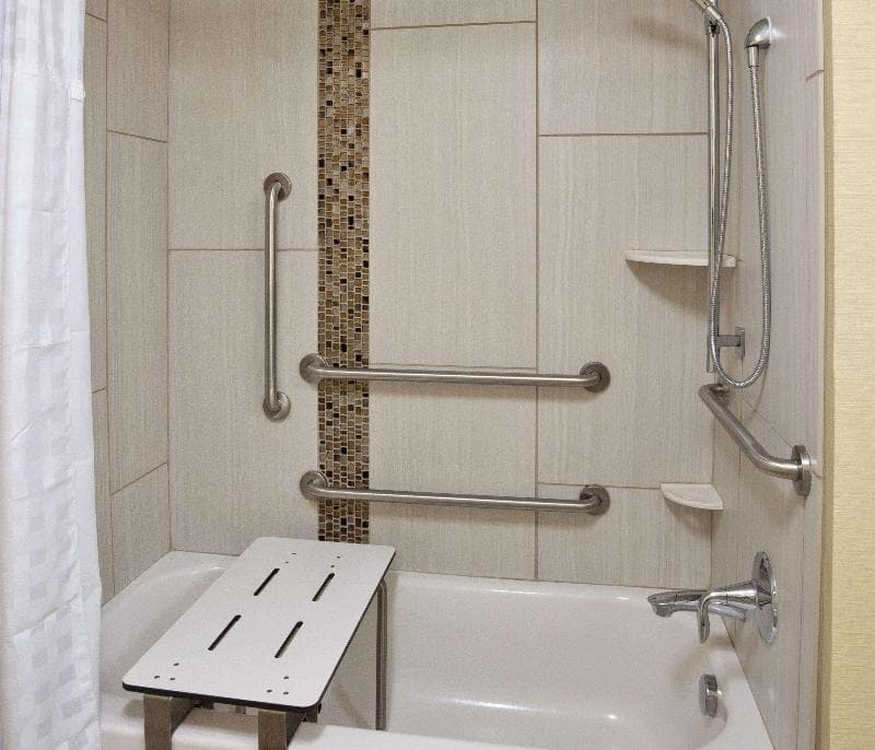Homewood Suites by Hilton Davenport, IA 4