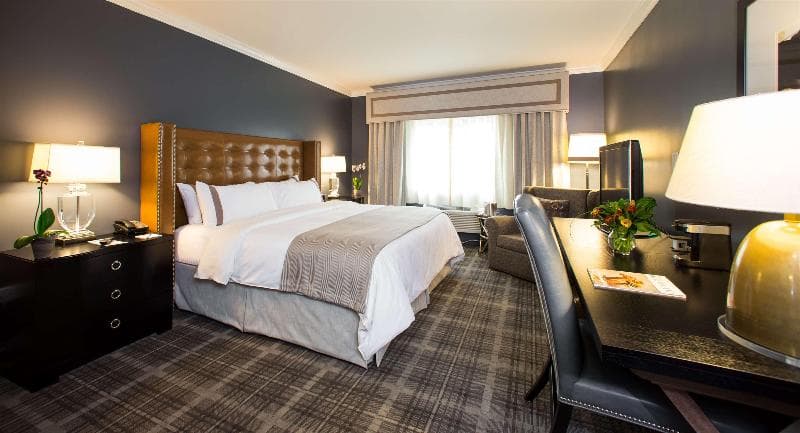 The Campbell House Lexington, Curio Collection by Hilton 4