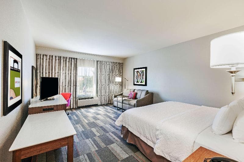 Hampton Inn North Little Rock McCain Mall photo 1