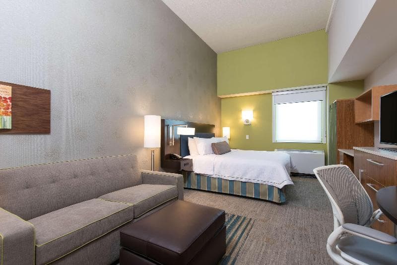Home2 Suites by Hilton Indianapolis Downtown 4