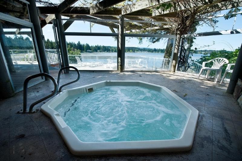 Pacific Shores Resort & Spa main