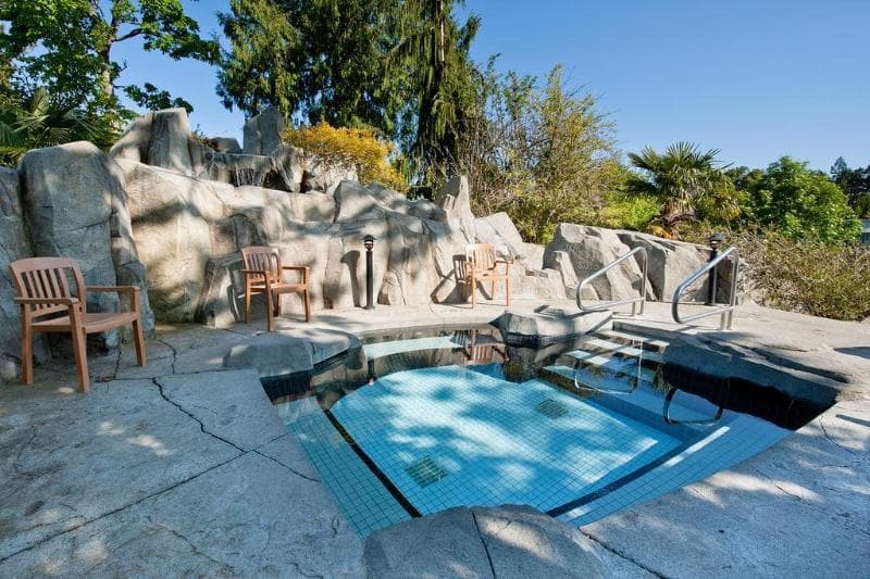 Pacific Shores Resort & Spa photo 1