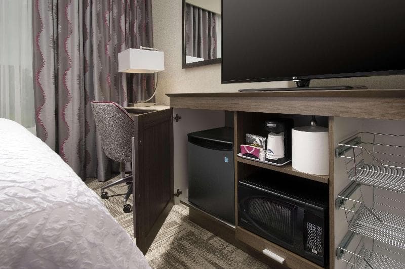 Hampton Inn Louisville East/Hurstbourne 4