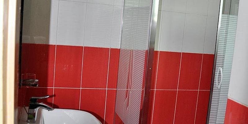 Royal View Hotel And Suites 4