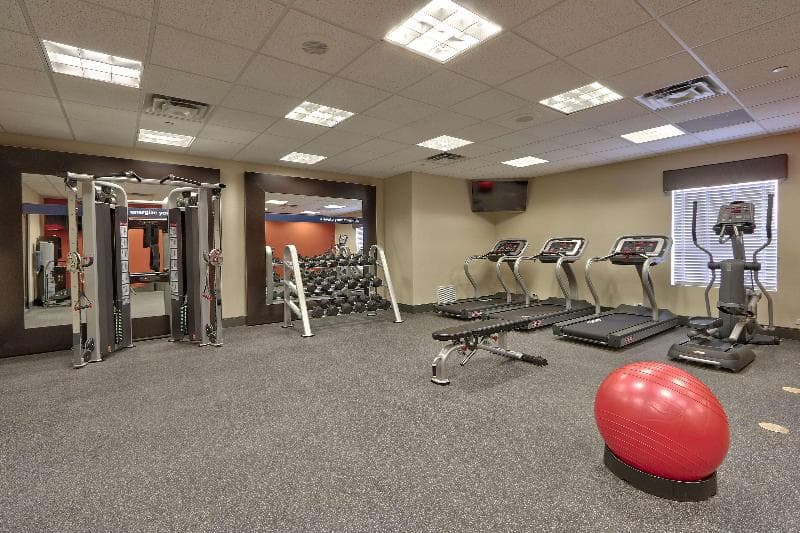 Hampton Inn & Suites Albuquerque Airport 2