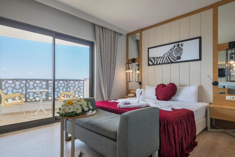 Calido Maris Hotel 4