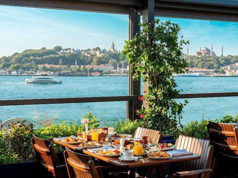 Novotel Istanbul Bosphorus 3