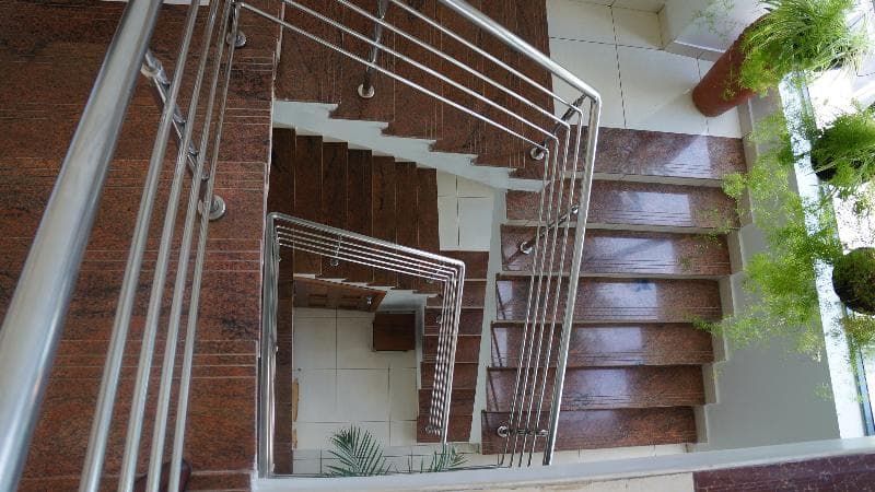 Hotel Emerald 2