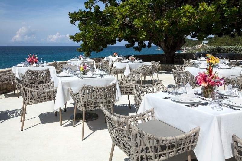 The Cliff Hotel 5