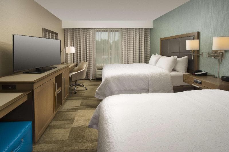 Hampton Inn & Suites Syracuse/Carrier Circle photo 1
