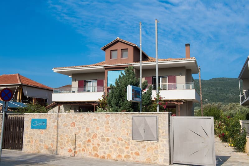 Christina Studios 4