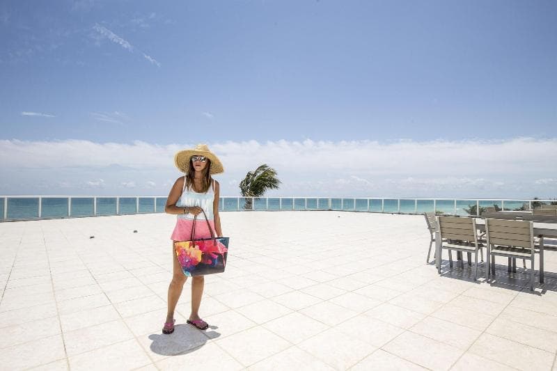 Newpoint Miami Beach Apartments 2