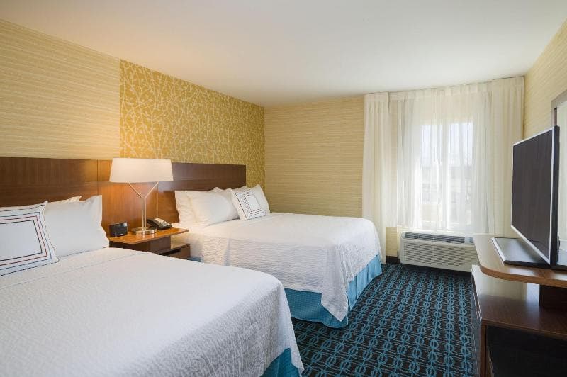 Fairfield Inn & Suites Paramus 4