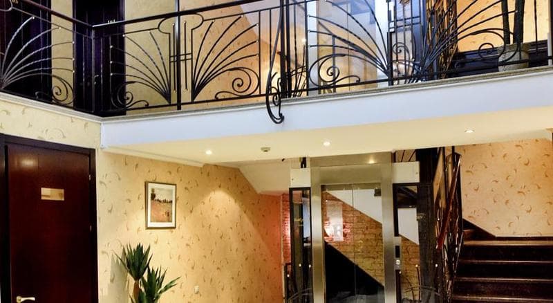 Hotel Sharden 4
