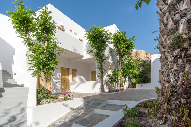 Santorin Crystal Blue Suites 5