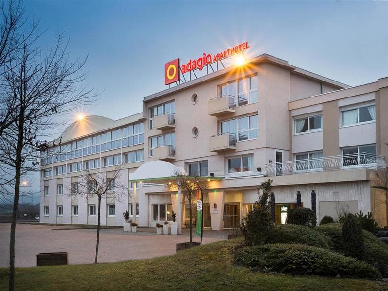 Aparthotel Adagio Genève Saint-Genis-Pouilly 5