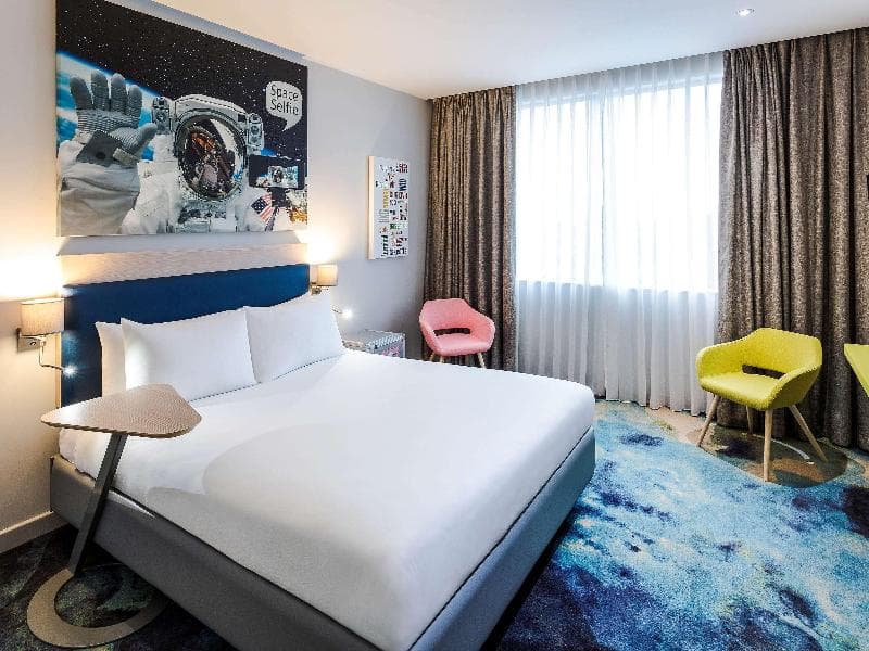 Ibis Styles London Heathrow Airport 2