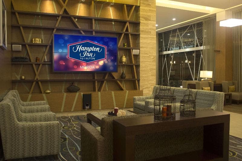 Hampton Inn By Hilton Merida 5