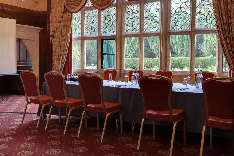Best Western Plus Grim's Dyke Hotel photo 1