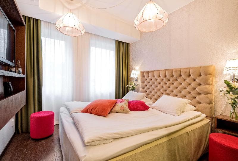 Best Western The Public Hotel 5