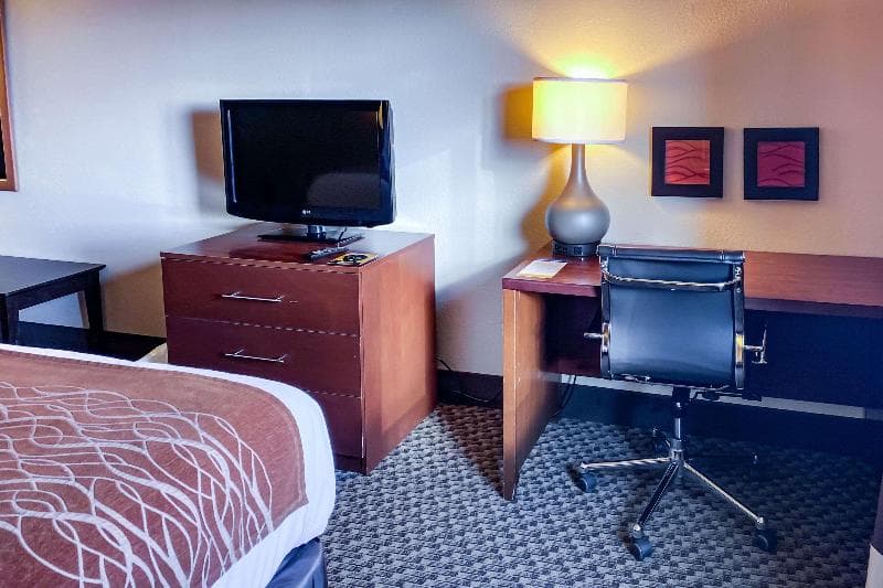 Comfort Inn Hobart Merrillville 3