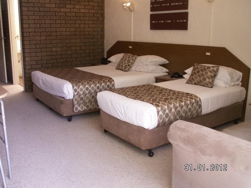 Albury Burvale Motor Inn 3