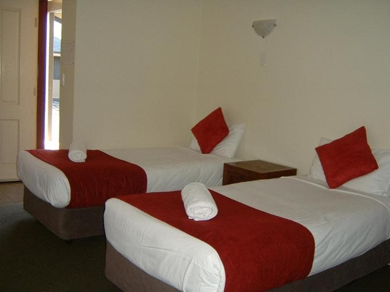 Armidale Pines Motel photo 1