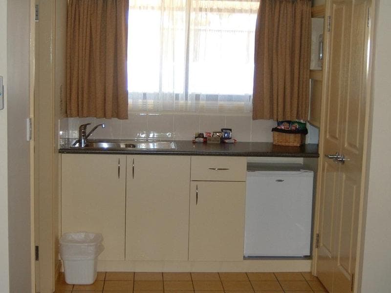 Armidale Pines Motel 4