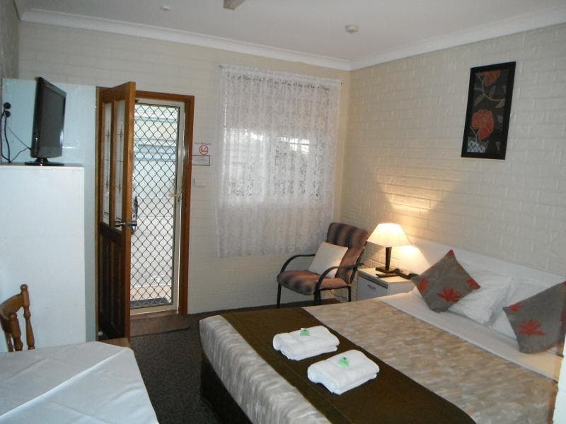 Bondi Motel 3
