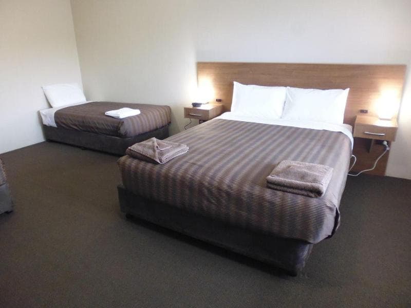 Seabrook Motel 3